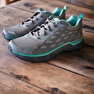 WOMENS THE NORTH FACE ENDURUS TR 8.5